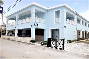 Anna's Studios & Apartments