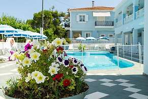 Anna's Studios & Apartments