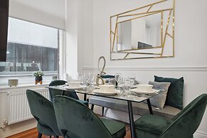 Blythswood Apartment