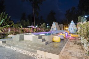 Costas De Liwa Bar & Beach Resort