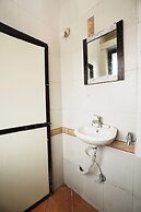 Hotel Della Comfort near Ambreshwar Shiv Mandir, Ambernath