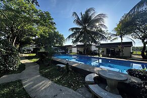 Ozone Resort & Pool Villa