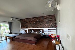 Ozone Resort & Pool Villa