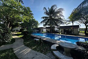 Ozone Resort & Pool Villa