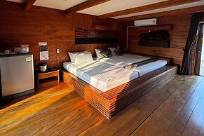 Ozone Resort & Pool Villa