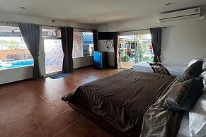 Ozone Resort & Pool Villa