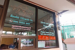 Pf Resort