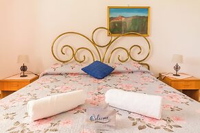 Villetta Fine Near The Sandy Beach