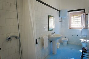 Villetta Rosa With Garden Near The Sea