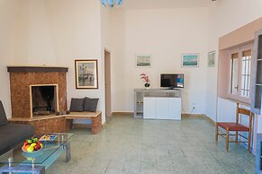 Villetta Rosa With Garden Near The Sea