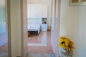 Villetta Rosa With Garden Near The Sea