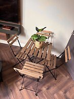 Stylish modern flat in SW London