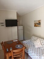 Michael Apartments - Private Parking