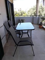 Michael Apartments - Private Parking