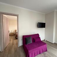 Michael Apartments - Private Parking