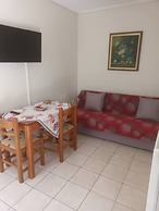 Michael Apartments - Private Parking