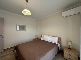 Michael Apartments - Private Parking