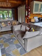 Mountain View 2 bed Log Cabin