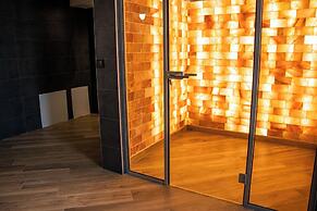 Crystal Hotel