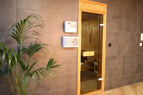 Crystal Hotel