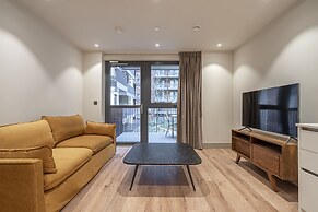 Smart North London Apartment