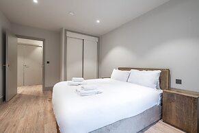 Smart North London Apartment