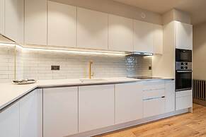 Smart North London Apartment