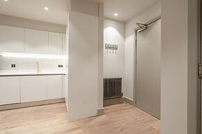 Smart North London Apartment