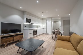 Smart North London Apartment