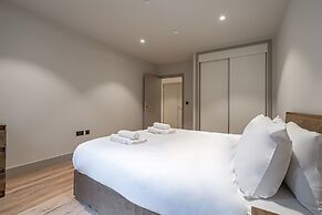 Smart North London Apartment