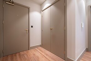 Spacious Flat in North London