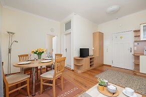 Apartment on Sienkiewicza St. by Renters