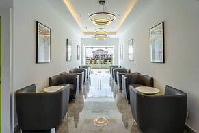 Hotel Le Roi Dehradun