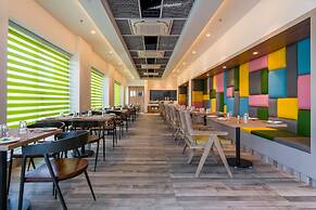 Hotel Le Roi Dehradun