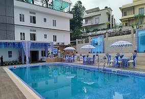 Club Nirvana Boutique Resort Pure-Veg