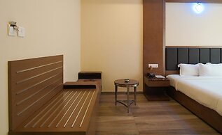 Club Nirvana Boutique Resort Pure-Veg