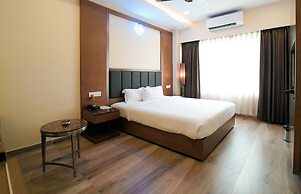 Club Nirvana Boutique Resort Pure-Veg