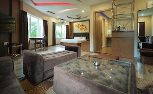 Club Nirvana Boutique Resort Pure-Veg