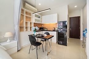 WE HOME Ton That Tung