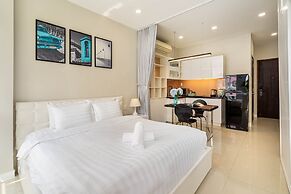 WE HOME Ton That Tung