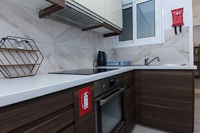 Modern Cozy 1 Bd Piraeus Perfection Apt