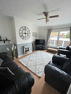 March-2bed Apt - Family Friendly - Pet Friendly