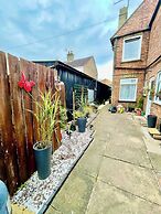 March-2bed Apt - Family Friendly - Pet Friendly