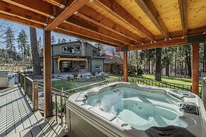 Riverside Cabin 5 Bedroom Home by RedAwning