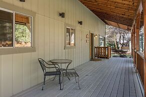 Riverside Cabin 5 Bedroom Home by RedAwning