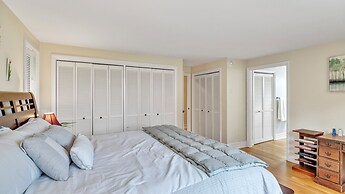 Eugene - Close To Everything 3 Bedroom Home by RedAwning