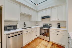 Spacious Downtown Hot Springs Vacation Rental!