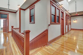 Spacious Downtown Hot Springs Vacation Rental!