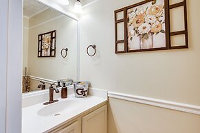 Smyrna Vacation Rental ~ 2 Mi to The Battery!