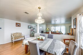 Austin Home w/ Deck - 9 Mi to Zilker Park!